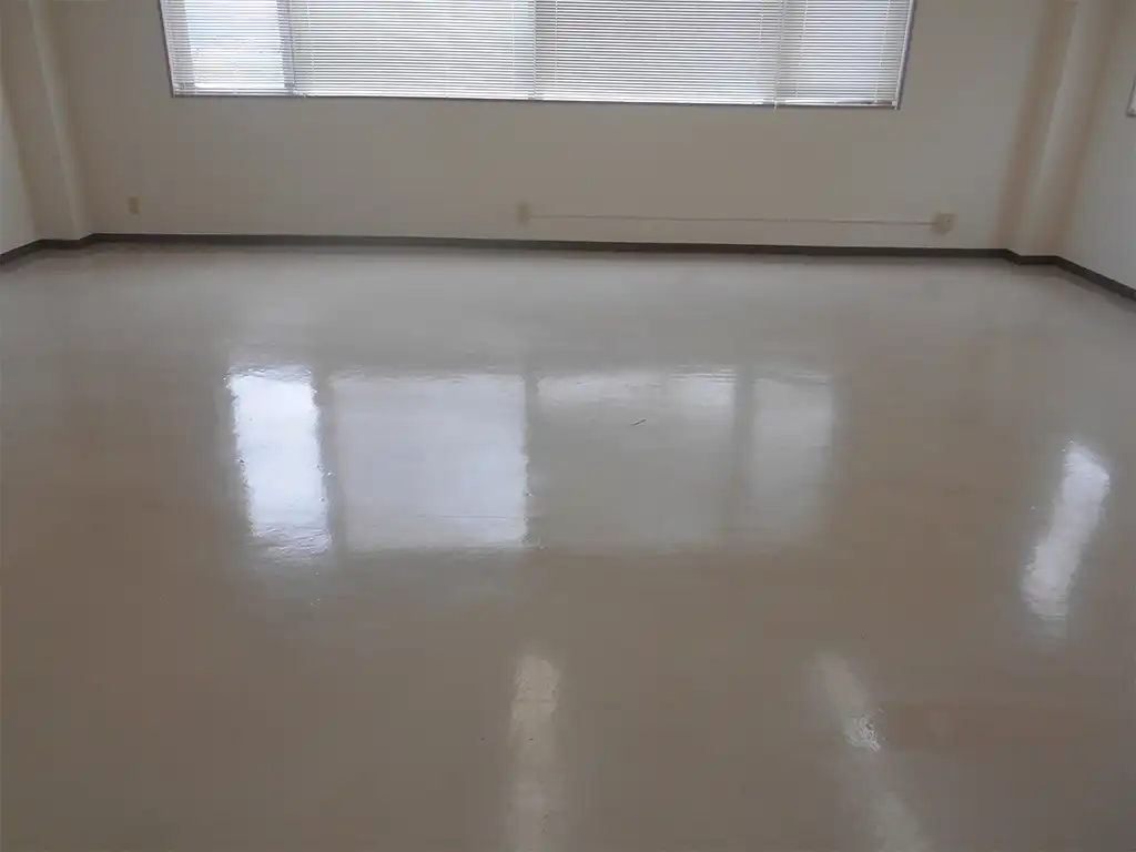 フロアクリーニング　施工前