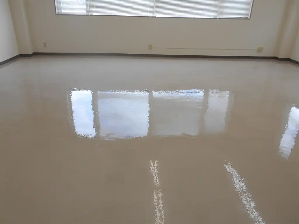 フロアクリーニング　施工後